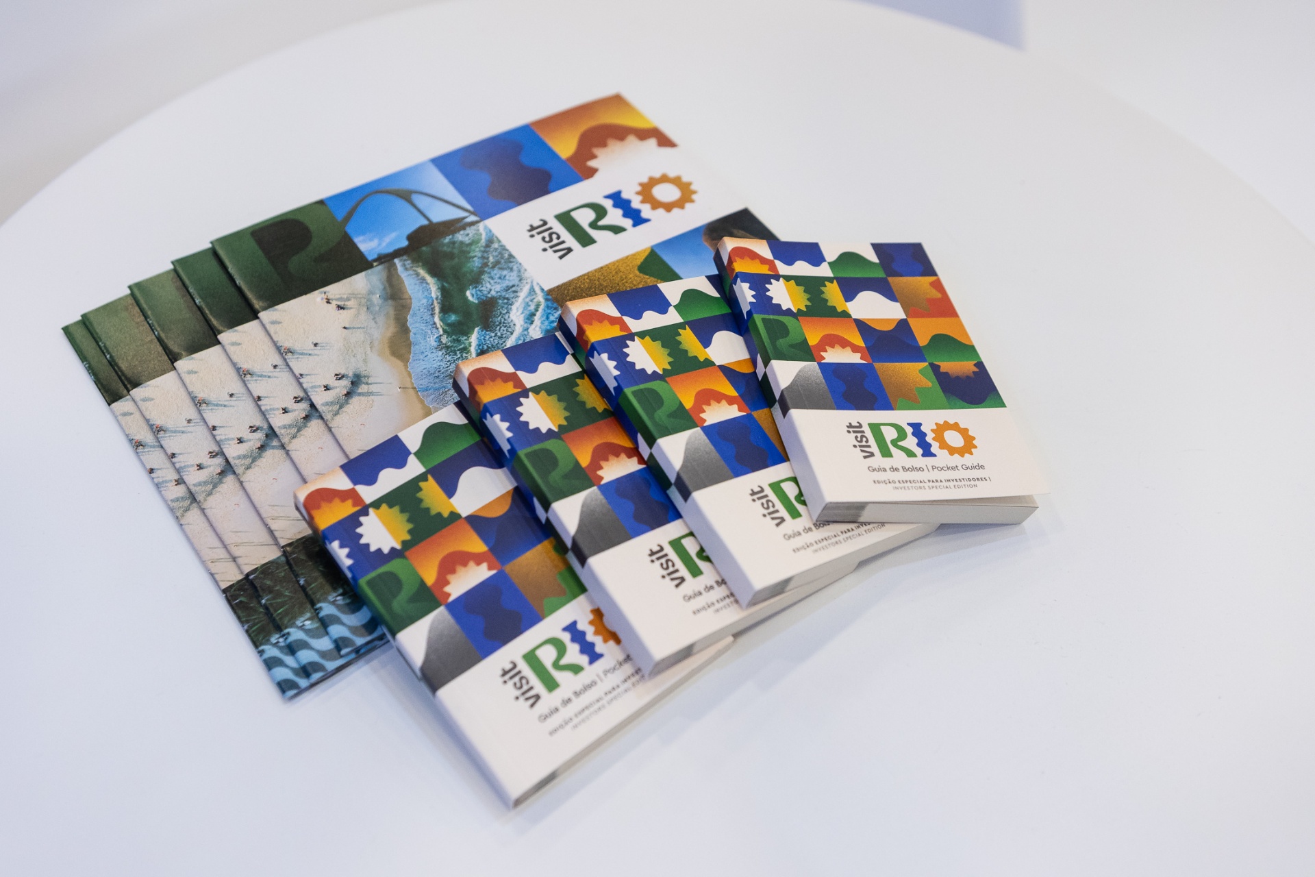 Guias de bolso Visit Rio edição especial para investidores